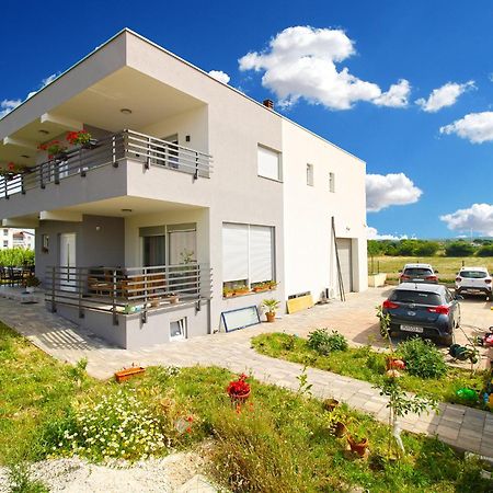 Apartment Maurizia 2341 Fazana Bagian luar foto